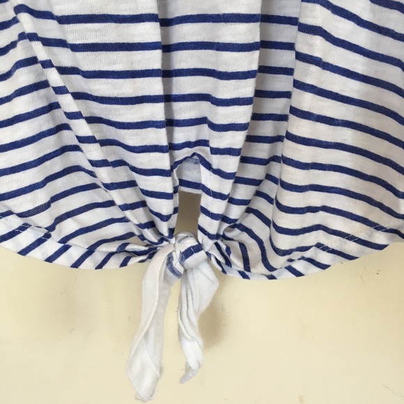 So Tank Top with Knot - Picture 4 of 4